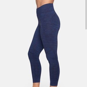 Outdoor Voices Core 3/4 Legging